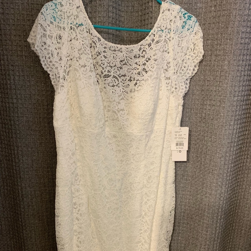 Cap sleeve, ivory, lace short bridal dress